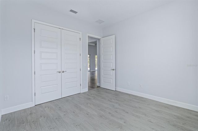 19 LONG PLACE, Palm Coast, FL 32137