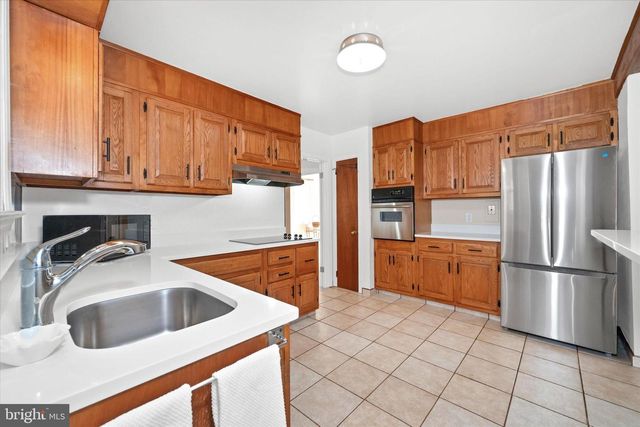 213 VALLEY LN, Hockessin, DE 19707