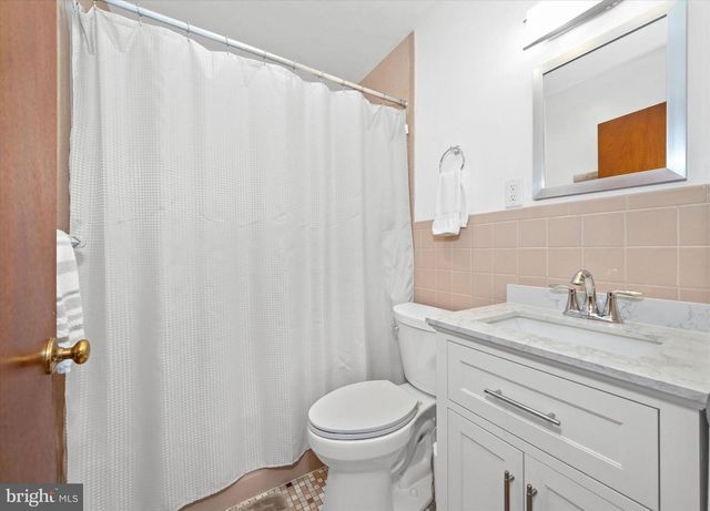 213 VALLEY LN, Hockessin, DE 19707