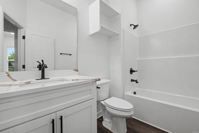 7048 Agua Blanca Boulevard, Shannon Hills, AR 72103