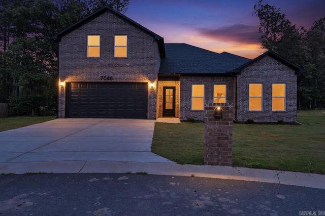 7048 Agua Blanca Boulevard, Shannon Hills, AR 72103