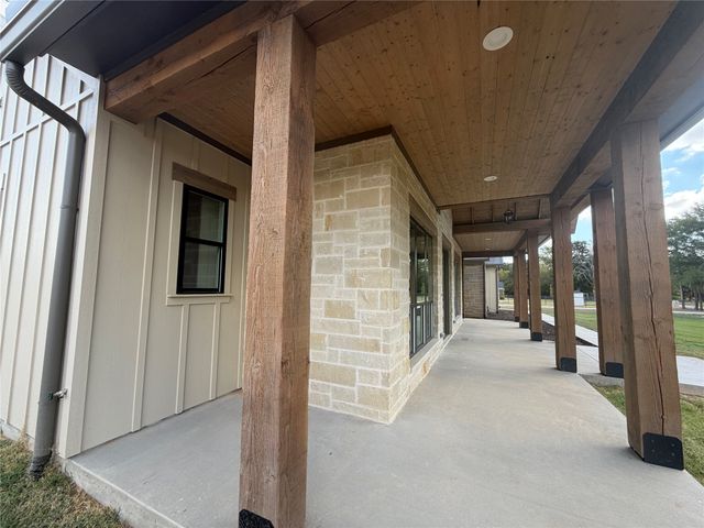 304 Van Zandt County Road 2120 Road, Canton, TX 75103