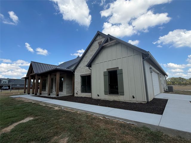 304 Van Zandt County Road 2120 Road, Canton, TX 75103