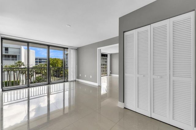 3100 NE 48th St 318, Fort Lauderdale, FL 33308