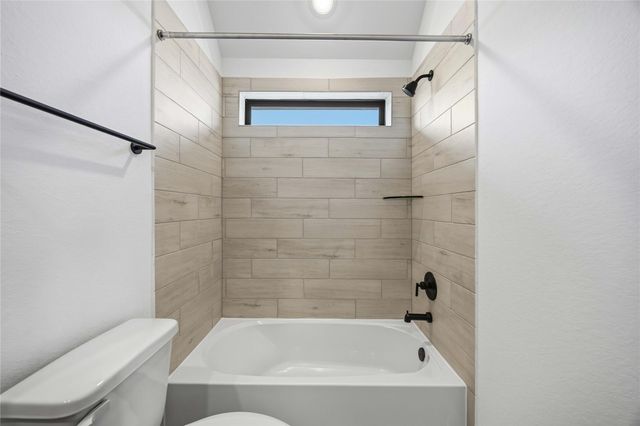 10326 Water Harbor Drive, Missouri City, TX 77459