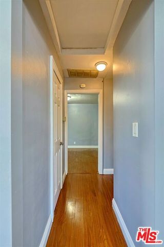 512 E Tujunga Avenue, Burbank, CA 91501