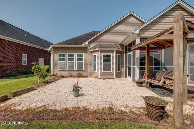 913 Meadowlands Trail NW, Calabash, NC 28467