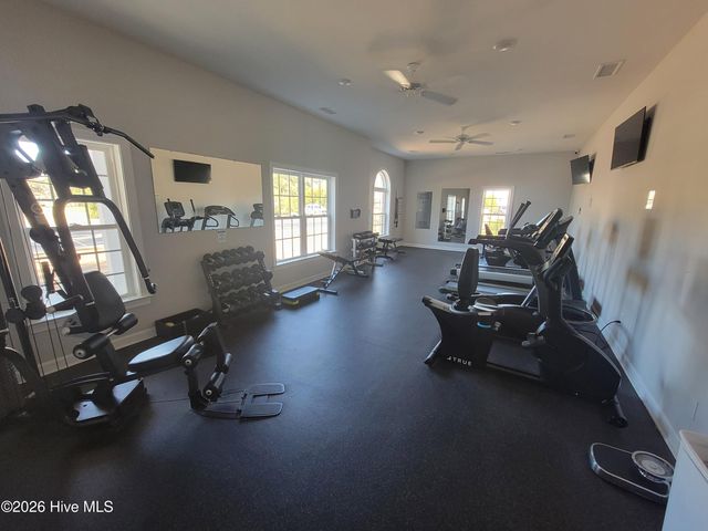 913 Meadowlands Trail NW, Calabash, NC 28467