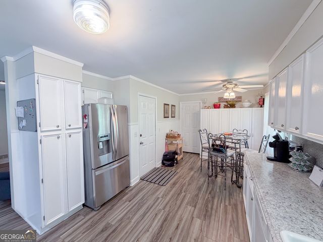 210 Greenwood Lane, Carrollton, GA 30117