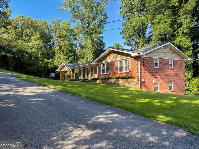 210 Greenwood Lane, Carrollton, GA 30117
