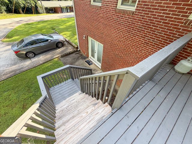 210 Greenwood Lane, Carrollton, GA 30117