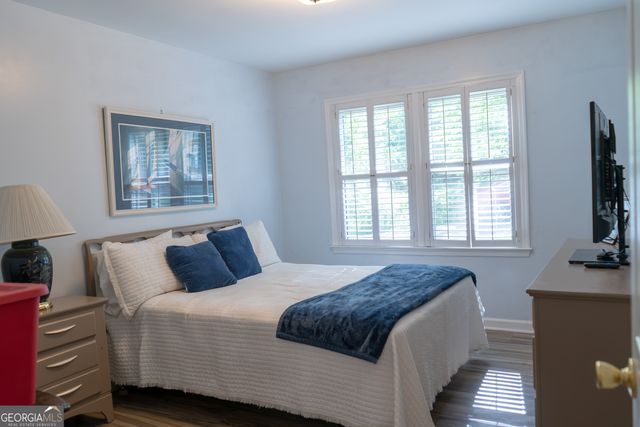 210 Greenwood Lane, Carrollton, GA 30117