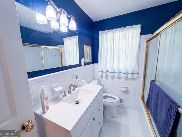 210 Greenwood Lane, Carrollton, GA 30117