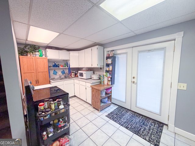 210 Greenwood Lane, Carrollton, GA 30117
