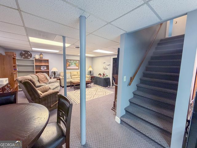 210 Greenwood Lane, Carrollton, GA 30117