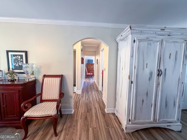 210 Greenwood Lane, Carrollton, GA 30117