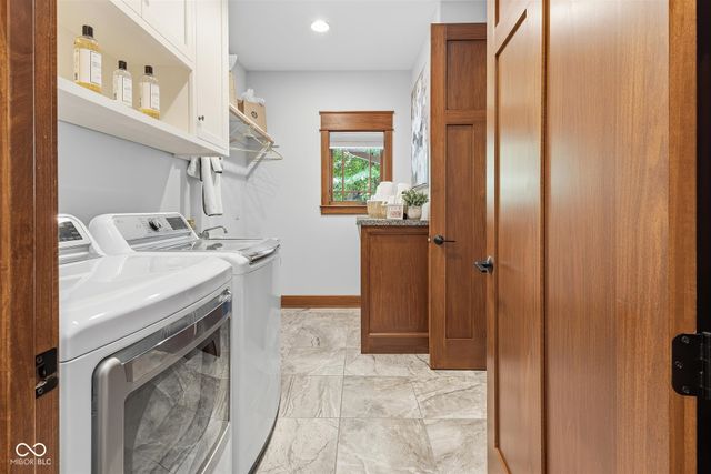 14950 Geist Ridge Drive, Fishers, IN 46040