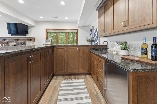 14950 Geist Ridge Drive, Fishers, IN 46040