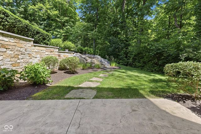 14950 Geist Ridge Drive, Fishers, IN 46040