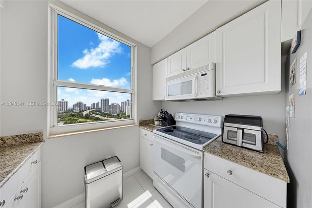 19501 W Country Club Drive 2014, Aventura, FL 33180