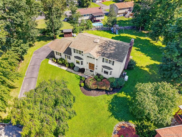 11 Allison Circle, Garnerville, NY 10923