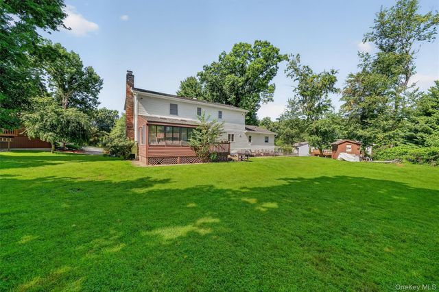 11 Allison Circle, Garnerville, NY 10923