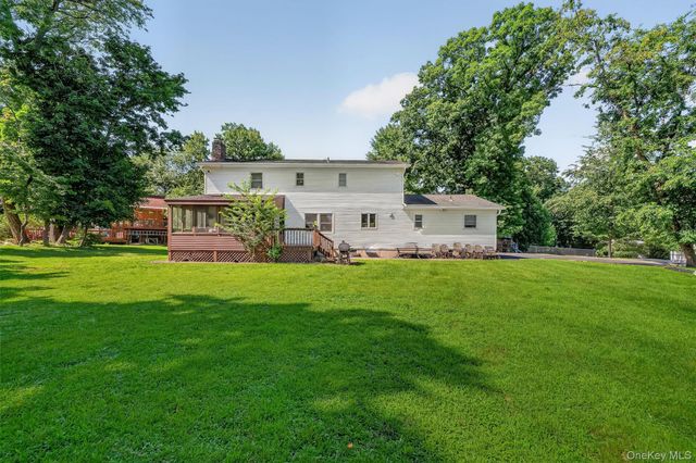 11 Allison Circle, Garnerville, NY 10923
