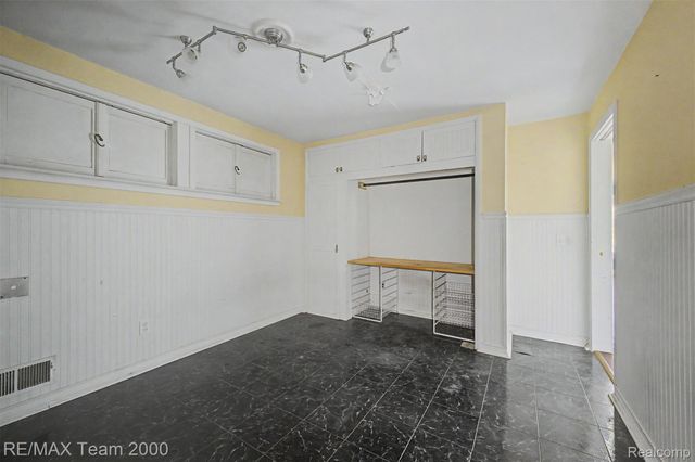 2145 Oakville Waltz Road, Ash Township, MI 48164
