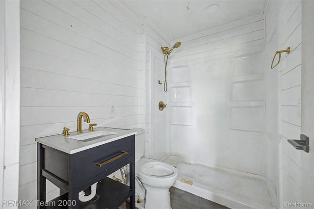 2145 Oakville Waltz Road, Ash Township, MI 48164