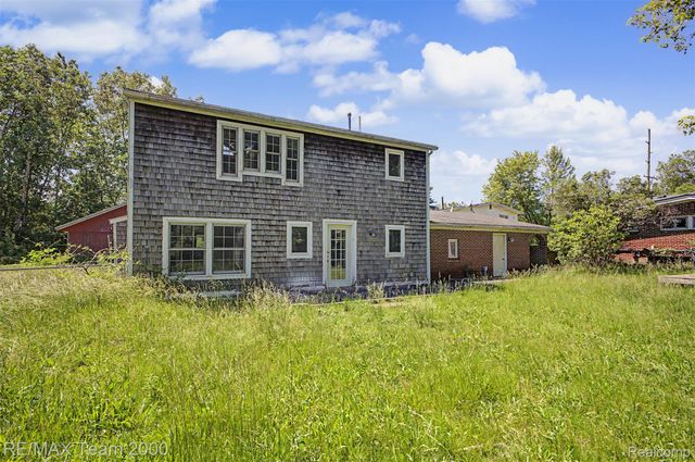 2145 Oakville Waltz Road, Ash Township, MI 48164