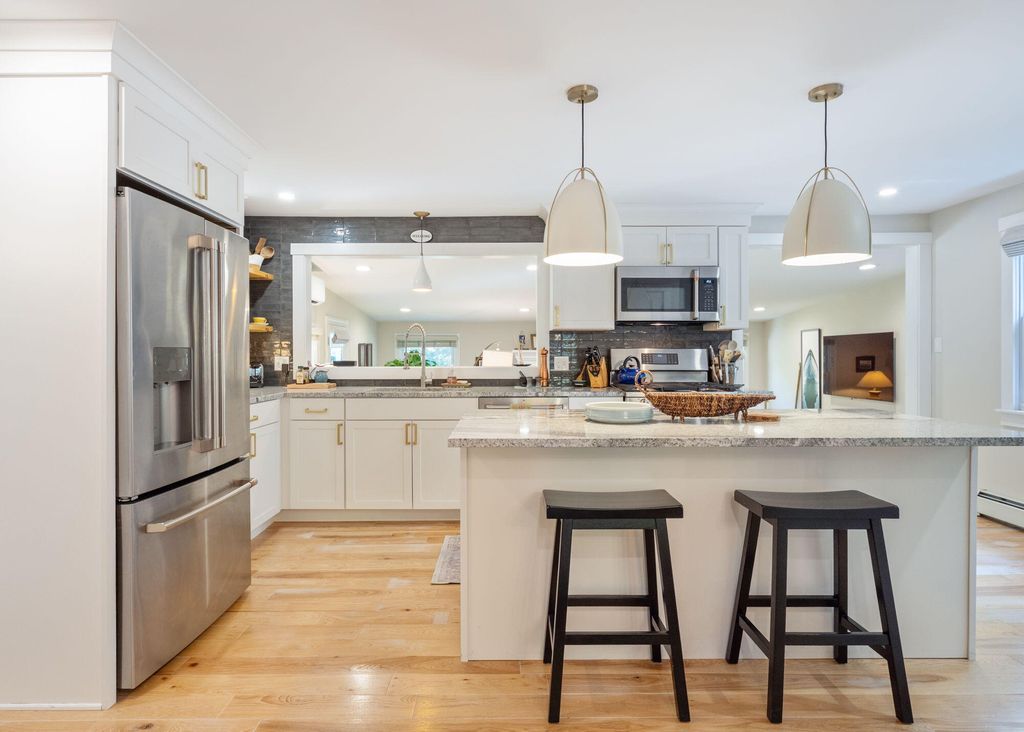303 Middle Road, Falmouth, ME 04105 — photo 5