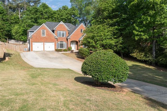 1512 Fallen Leaf Court SW, Marietta, GA 30064