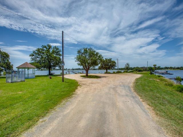 518 ELM CIR, Buchanan Dam, TX 78609