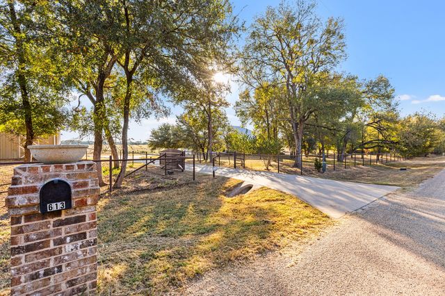 613 Bone Road, Valley Mills, TX 76689