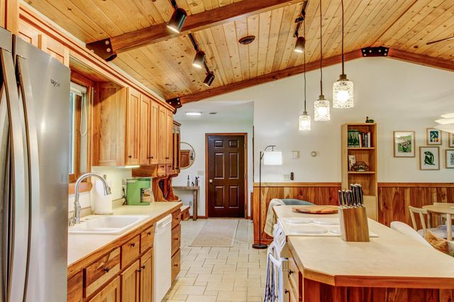 1935 White Pine Point Road SW, Pine River, MN 56474