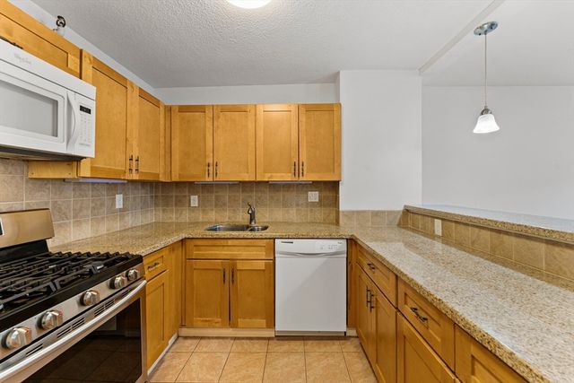 151 Tremont St 11U, Boston, MA 02111