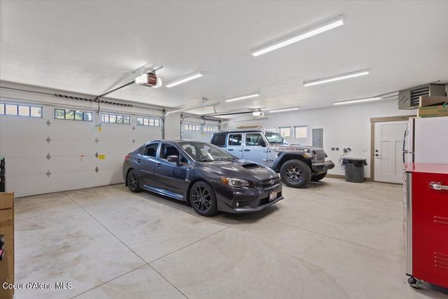 145 E HANLEY AVE, Dalton Gardens, ID 83815