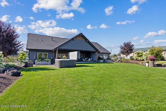 145 E HANLEY AVE, Dalton Gardens, ID 83815
