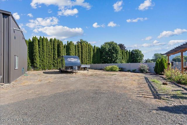 145 E HANLEY AVE, Dalton Gardens, ID 83815