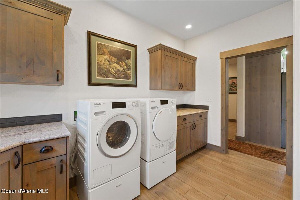 145 E HANLEY AVE, Dalton Gardens, ID 83815 photo 32