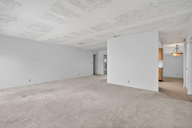 1410 NW 48th Place, Deerfield Beach, FL 33064