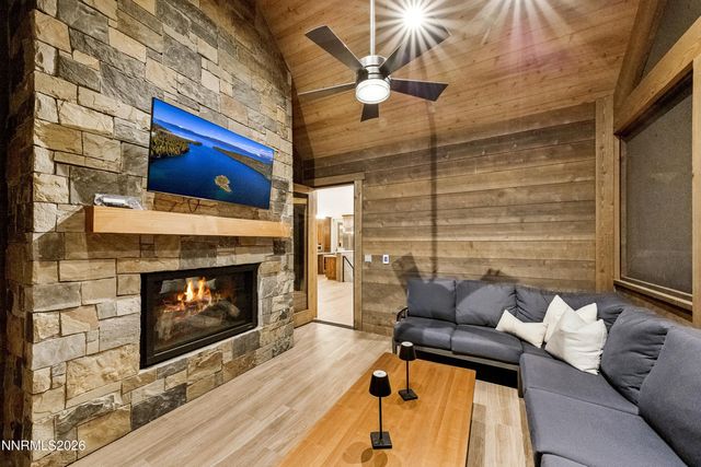 195 Cartwright Court, Carson City, NV 89705