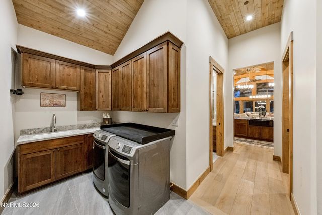 195 Cartwright Court, Carson City, NV 89705