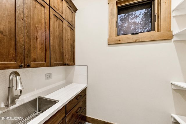 195 Cartwright Court, Carson City, NV 89705