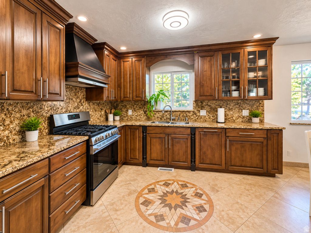 892 W 1440 N, Orem, UT 84057 — photo 5