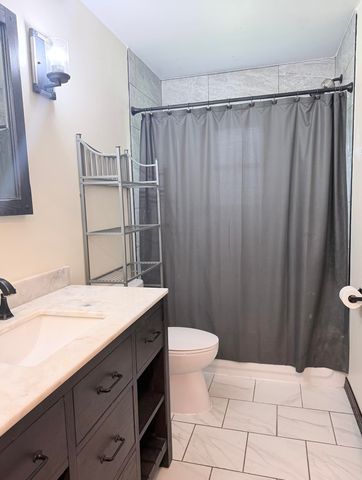 965 E Remus Road, Mount Pleasant, MI 48858
