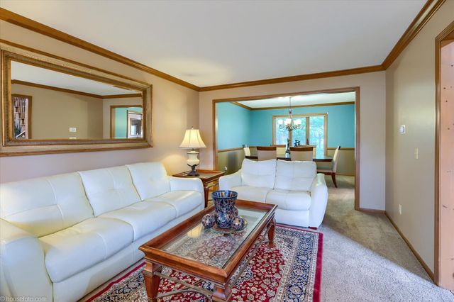 11523 Kings Coach Road, Grand Blanc, MI 48439