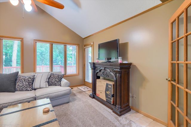 11523 Kings Coach Road, Grand Blanc, MI 48439