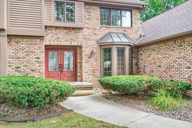 11523 Kings Coach Road, Grand Blanc, MI 48439