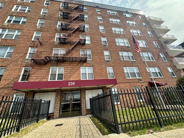 250 N Broadway 6J, Yonkers, NY 10701